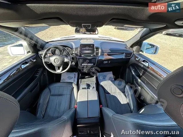 2017 Mercedes-Benz GLS 450, VIN 4JGDF6EEXHA927399 — фото 29 (autoria)