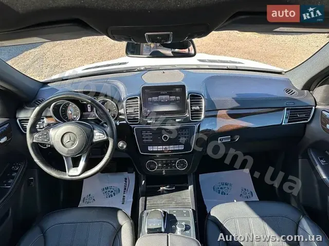 2017 Mercedes-Benz GLS 450, VIN 4JGDF6EEXHA927399 — фото 30 (autoria)
