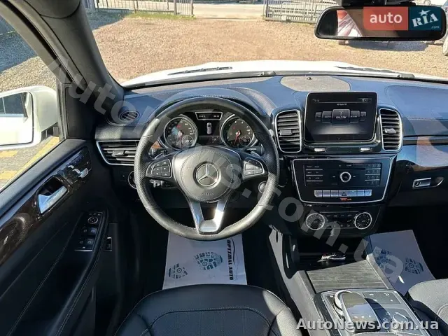 2017 Mercedes-Benz GLS 450, VIN 4JGDF6EEXHA927399 — фото 31 (autoria)