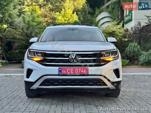 2022 Volkswagen Atlas, VIN 1V2HR2CA6NC513542 — фото 11 (autoria)