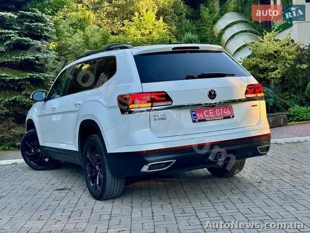 2022 Volkswagen Atlas, VIN 1V2HR2CA6NC513542 — фото 36 (autoria)