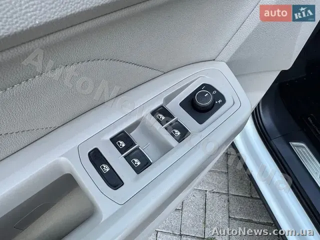 2022 Volkswagen Atlas, VIN 1V2HR2CA6NC513542 — фото 46 (autoria)