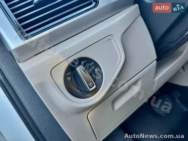 2022 Volkswagen Atlas, VIN 1V2HR2CA6NC513542 — фото 50 (autoria)