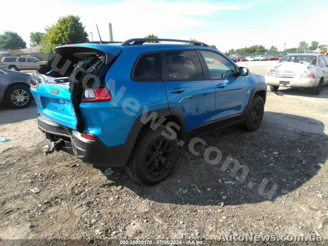 2019 Jeep Cherokee, VIN 1C4PJMBX2LD576554, nr rej. СА4380КР — zdjęcie 4 (iaai)