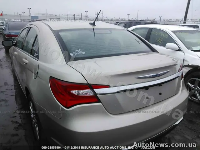 2014 Chrysler 200 — фото 3 (iaai)