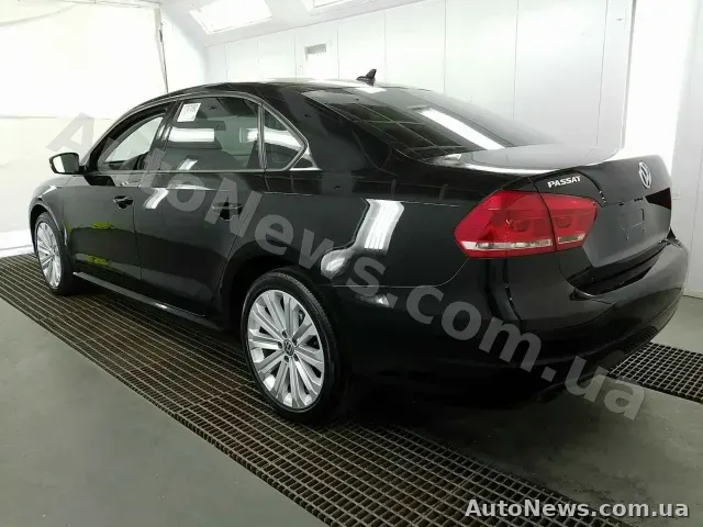2013 Volkswagen Passat, VIN 1VWAP7A3XEC026660, держномер АХ7525МХ — фото 6 (manheim)