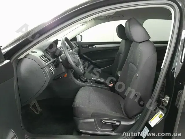 2013 Volkswagen Passat, VIN 1VWAP7A3XEC026660, держномер АХ7525МХ — фото 7 (manheim)