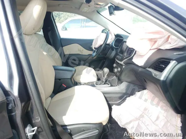 2016 Jeep Cherokee — zdjęcie 5 (copart)