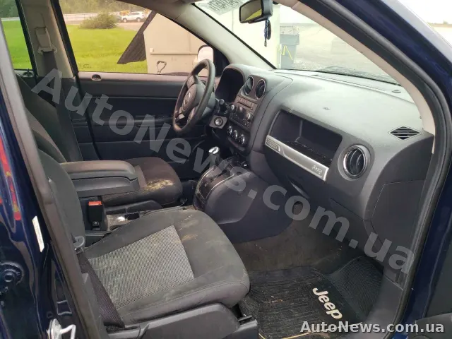 2017 Jeep Compass — zdjęcie 5 (copart)