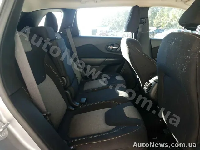 2015 Jeep Cherokee, VIN 1C4PJMAB1FW774766, nr rej. ВМ6635ЕК — zdjęcie 6 (copart)