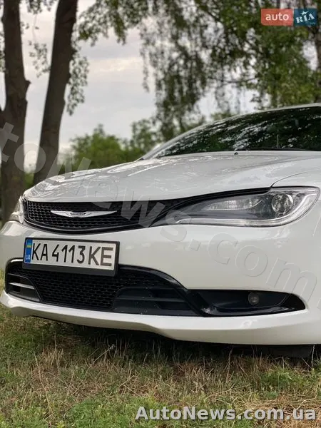 2015 Chrysler 200 — фото 12 (autoria)