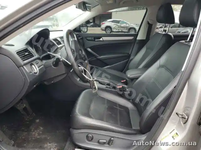2014 Volkswagen Passat, VIN 1VWBT7A30EC065242, plate КА9113МР — photo 7 (copart)