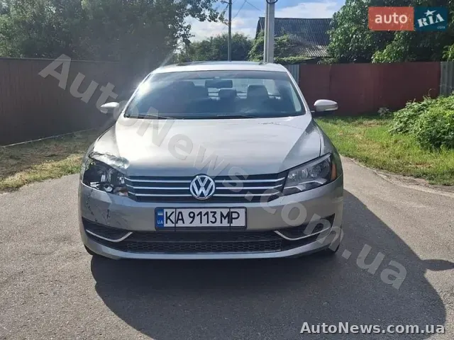 2014 Volkswagen Passat, VIN 1VWBT7A30EC065242, госномер КА9113МР — фото 1 (autoria)