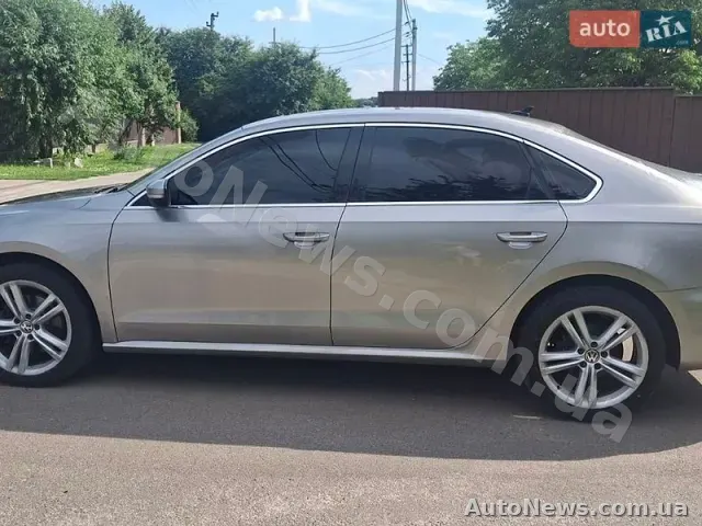 2014 Volkswagen Passat, VIN 1VWBT7A30EC065242, госномер КА9113МР — фото 10 (autoria)