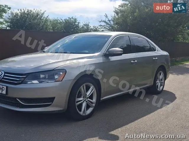 2014 Volkswagen Passat, VIN 1VWBT7A30EC065242, госномер КА9113МР — фото 4 (autoria)