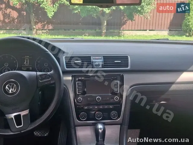 2014 Volkswagen Passat, VIN 1VWBT7A30EC065242, госномер КА9113МР — фото 7 (autoria)