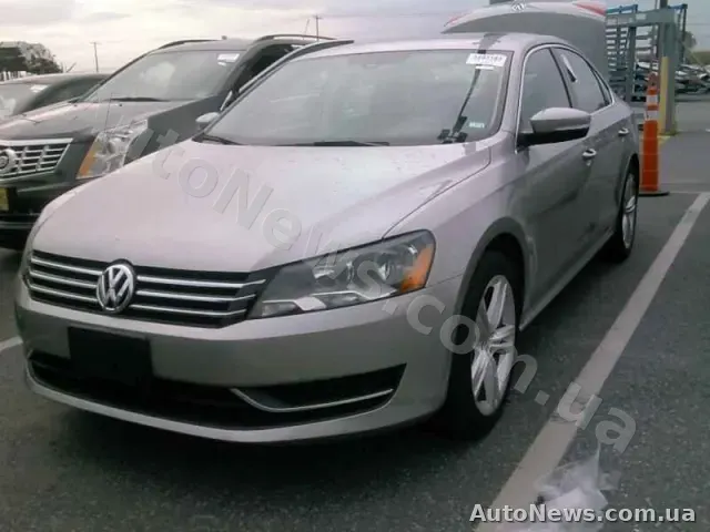 2014 Volkswagen Passat, VIN 1VWBT7A30EC065242, госномер КА9113МР — фото 1 (manheim)