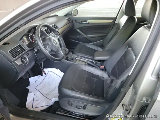 2014 Volkswagen Passat, VIN 1VWBT7A30EC065242, госномер КА9113МР — фото 14 (manheim)