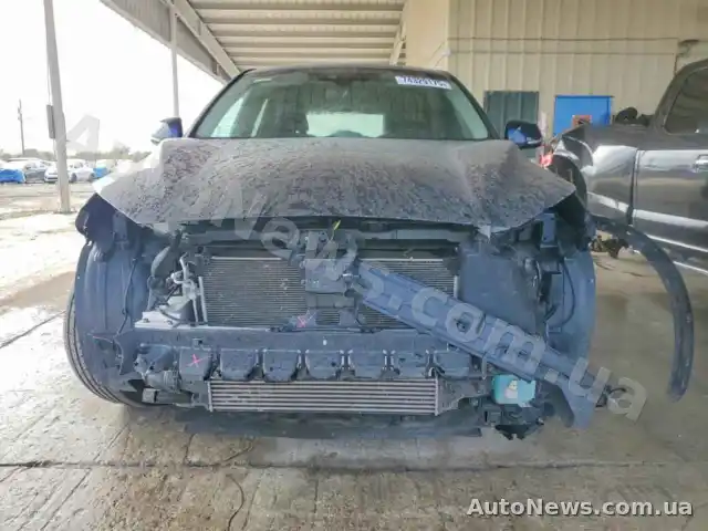 2020 Infiniti QX50, VIN 3PCAJ5M17LF102743 — zdjęcie 5 (copart)