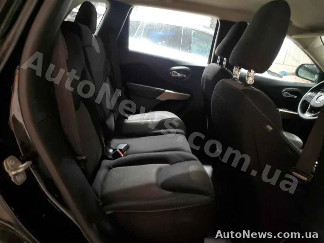 2017 Jeep Grand Cher, VIN 1C4PJMAB6HW612019 — фото 11 (copart)