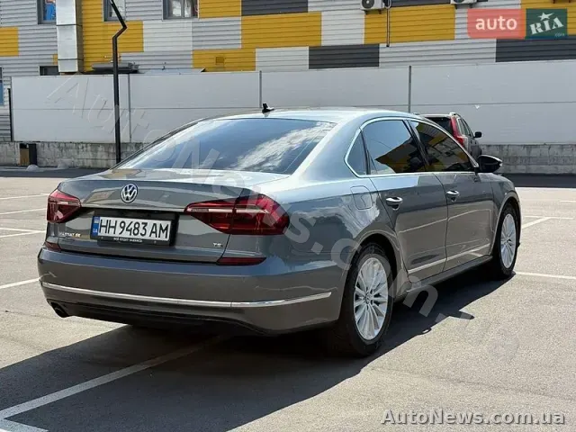 2016 Volkswagen Passat, VIN 1VWBT7A32HC023045, держномер ВМ0001ММ — фото 11 (autoria)