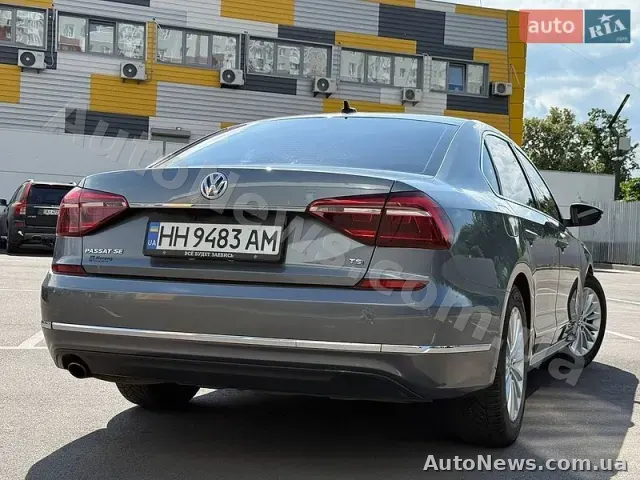 2016 Volkswagen Passat, VIN 1VWBT7A32HC023045, держномер ВМ0001ММ — фото 14 (autoria)