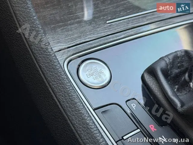 2016 Volkswagen Passat, VIN 1VWBT7A32HC023045, держномер ВМ0001ММ — фото 20 (autoria)