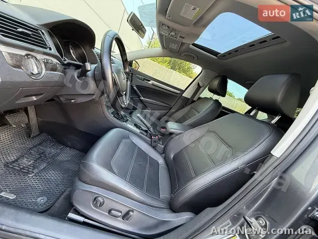 2016 Volkswagen Passat, VIN 1VWBT7A32HC023045, держномер ВМ0001ММ — фото 21 (autoria)