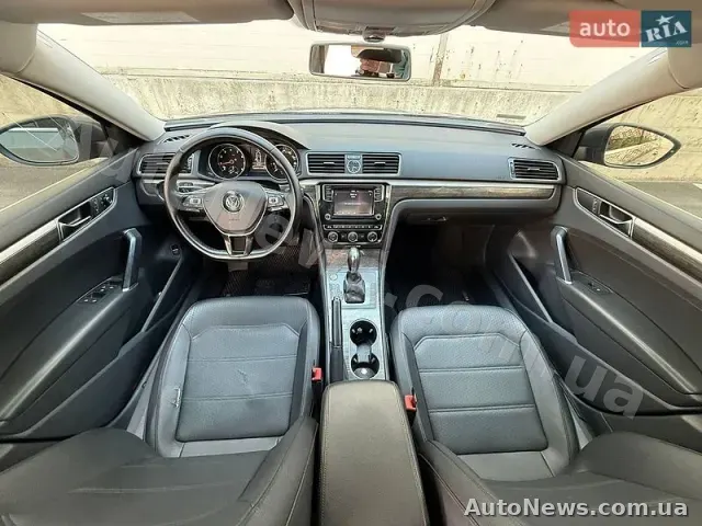 2016 Volkswagen Passat, VIN 1VWBT7A32HC023045, держномер ВМ0001ММ — фото 25 (autoria)