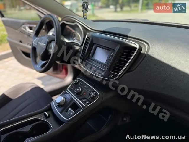 2015 Chrysler 200, VIN 1C3CCCAB5FN718861, госномер КЕ5324АВ — фото 25 (autoria)