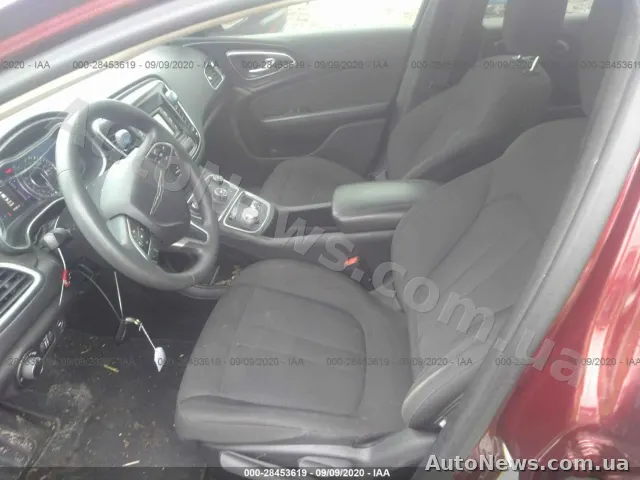 2015 Chrysler 200, VIN 1C3CCCAB5FN718861, госномер КЕ5324АВ — фото 5 (iaai)