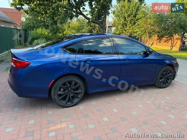 2014 Chrysler 200 — zdjęcie 16 (autoria)