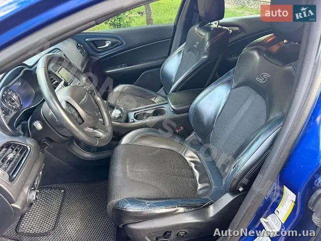 2014 Chrysler 200 — zdjęcie 39 (autoria)