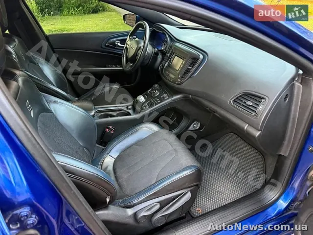 2014 Chrysler 200 — zdjęcie 43 (autoria)