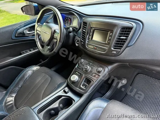 2014 Chrysler 200 — zdjęcie 48 (autoria)