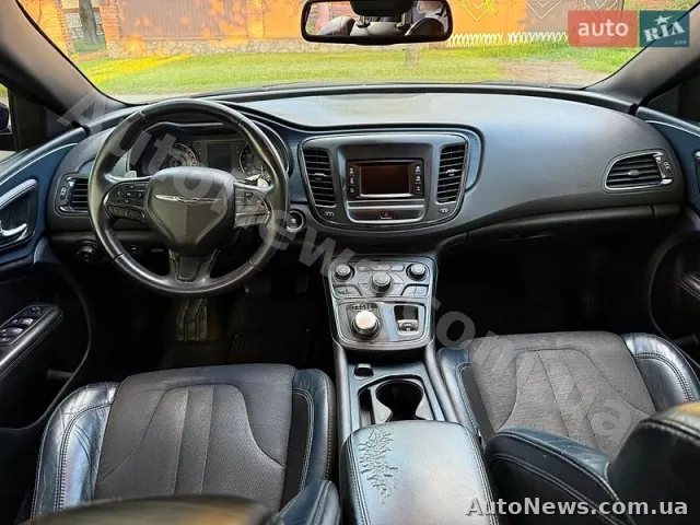 2014 Chrysler 200 — zdjęcie 57 (autoria)