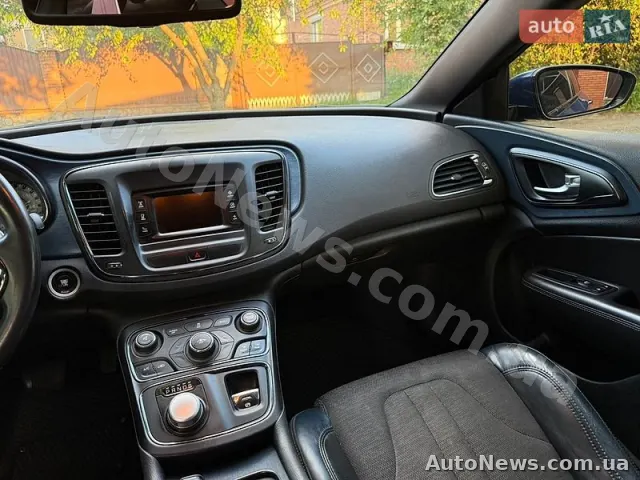 2014 Chrysler 200 — zdjęcie 60 (autoria)