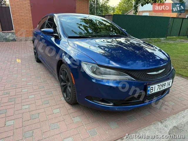 2014 Chrysler 200 — zdjęcie 9 (autoria)