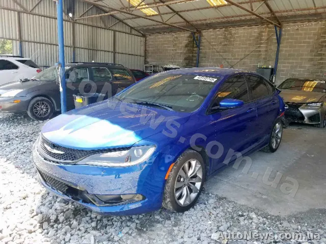 2015 Chrysler 200 — zdjęcie 2 (copart)