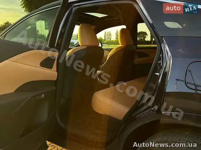 2025 Lexus RX 350H BA, VIN 2T2BBMCA6SC102597 — photo 31 (autoria)