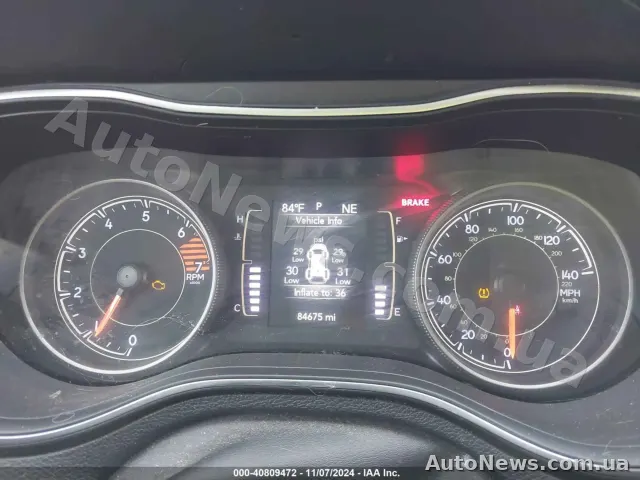 2019 Jeep Cherokee — zdjęcie 16 (iaai)