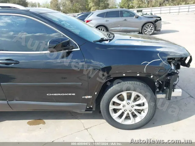2019 Jeep Cherokee — zdjęcie 19 (iaai)
