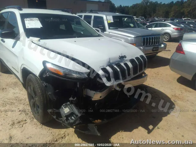 2016 Jeep Cherokee, VIN 1C4PJMAB9GW314191, nr rej. АІ7177КЕ — zdjęcie 17 (iaai)