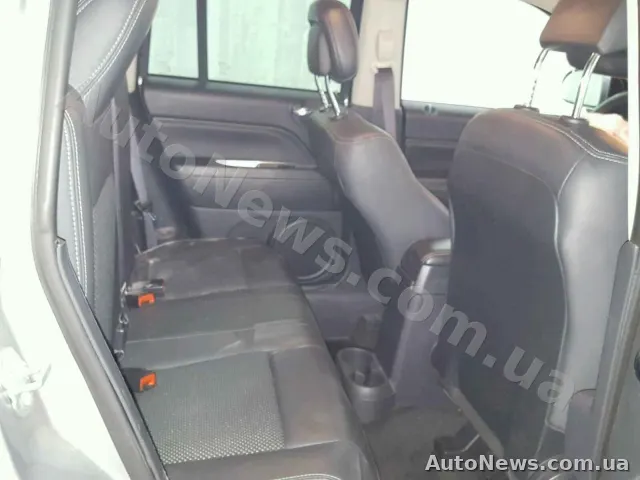 2015 Jeep Compass — фото 6 (copart)