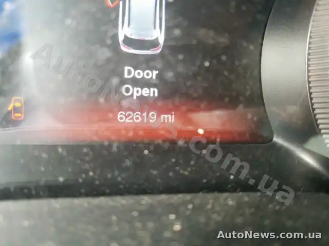 2016 Jeep Cherokee, VIN 1C4PJLDB9GW256900, plate АЕ7978МН — photo 8 (copart)