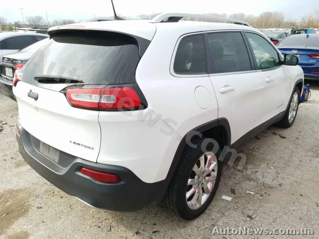 2016 Jeep Cherokee, VIN 1C4PJLDB9GW256900, госномер АЕ7978МН — фото 4 (copart)
