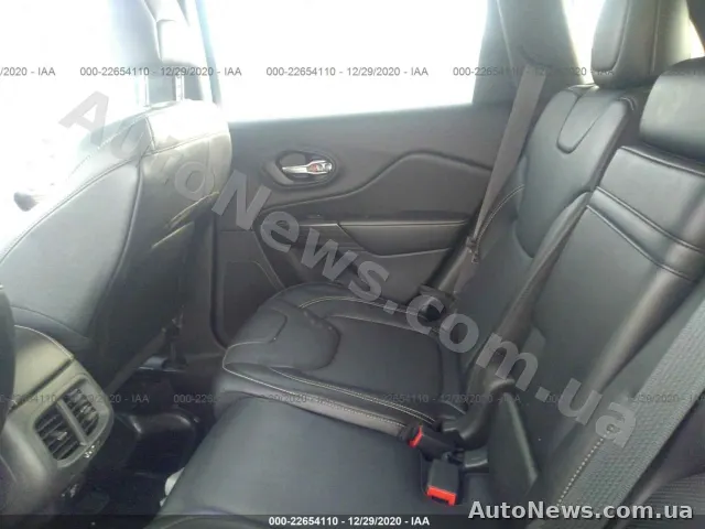 2014 Jeep Cherokee, VIN 1C4PJLDS3EW318997, nr rej. КА9009СЕ — zdjęcie 8 (iaai)
