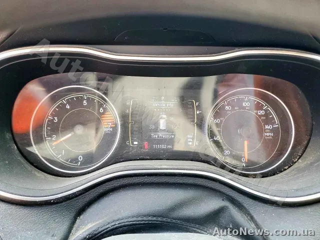 2021 Jeep Grand Cher — zdjęcie 9 (copart)