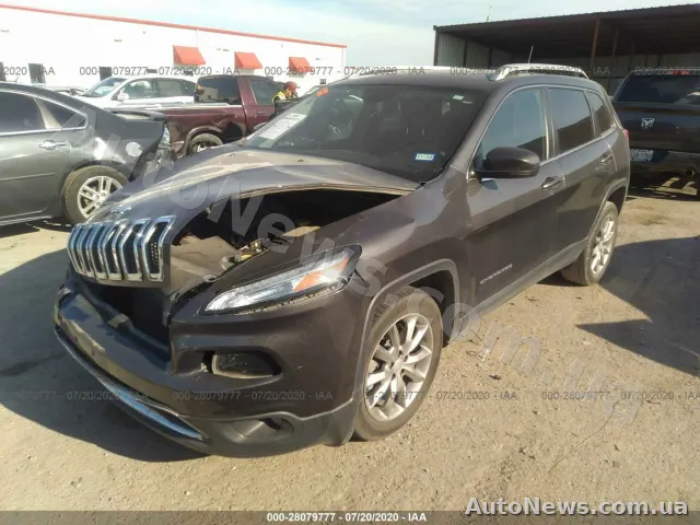 2018 Jeep Cherokee — zdjęcie 2 (iaai)