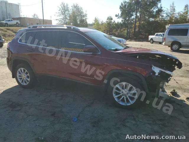 2019 Jeep Grand Cher — photo 4 (copart)